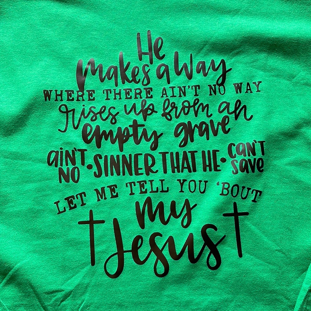 Long sleeve T-shirt. New without tags. Vinyl print.Gildan 100% cotton. Large.
